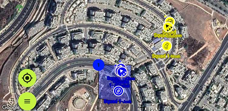 TrekAce LEADER map view with team members and a marked zone